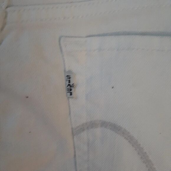 Levis 515 Shorts Classic White Summer Womens 8 M  Mid Rise Stretch  4.5 Inseam - Picture 5 of 8